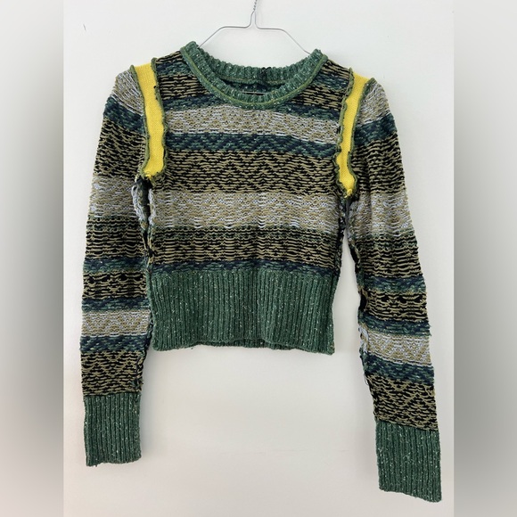 BDG Noah Textured Crew Neck Sweater, size medium, NWT - Picture 3 of 5